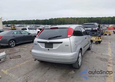 2001 Ford Focus Zx3 из США, поврежденный, VIN 3FAFP31391R226626